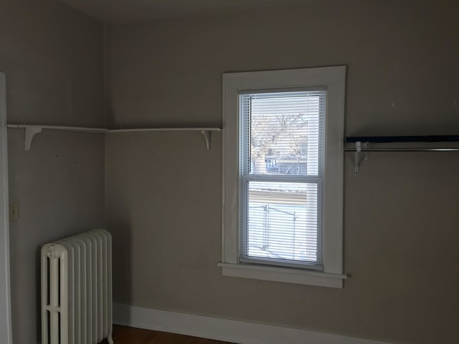 Foto del edificio - 211 3rd Ave NE