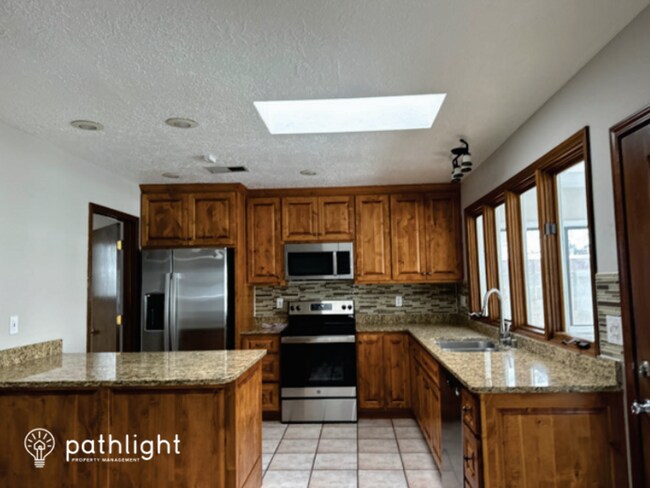 Foto del edificio - 1416 Nemesia Place NE, Albuquerque, NM, 87112