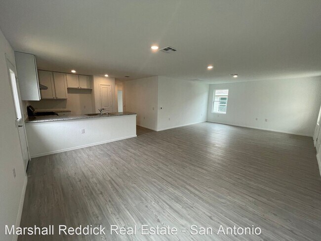 Building Photo - 3 br, 2 bath House - 9438 Somerset Way