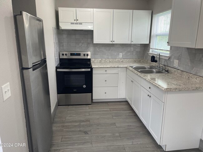 Foto del edificio - 400 E 19th St