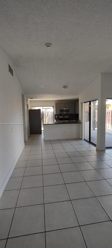 Primary Photo - 15257 SW 46th Ln