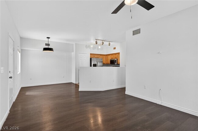 Foto del edificio - 9303 Gilcrease Ave