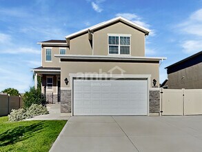 Building Photo - 4383 N Morgan Way