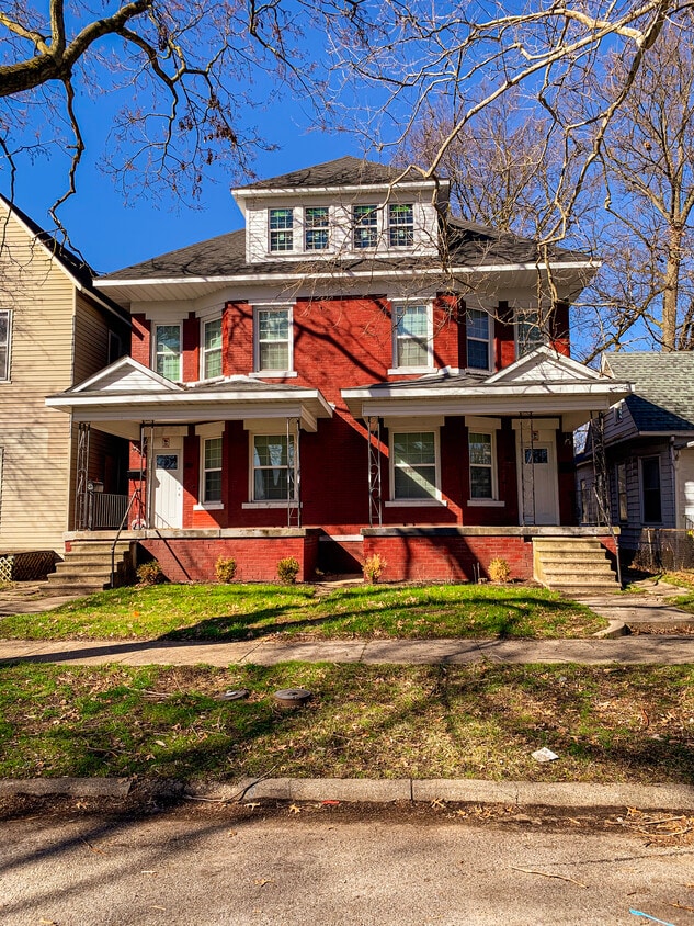 Primary Photo - 22 Home Ave