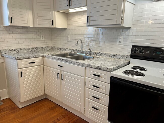 Kitchen - 67 Worcester St