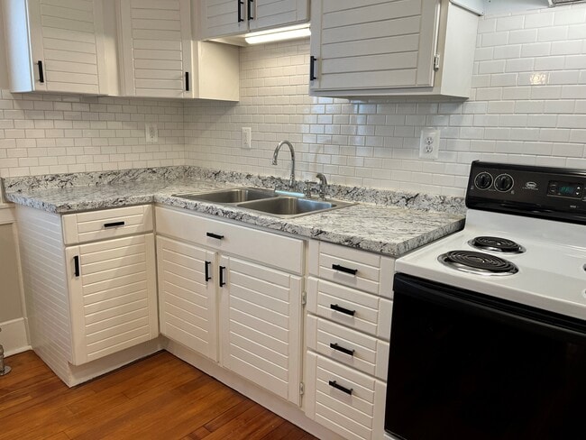 Kitchen - 67 Worcester St