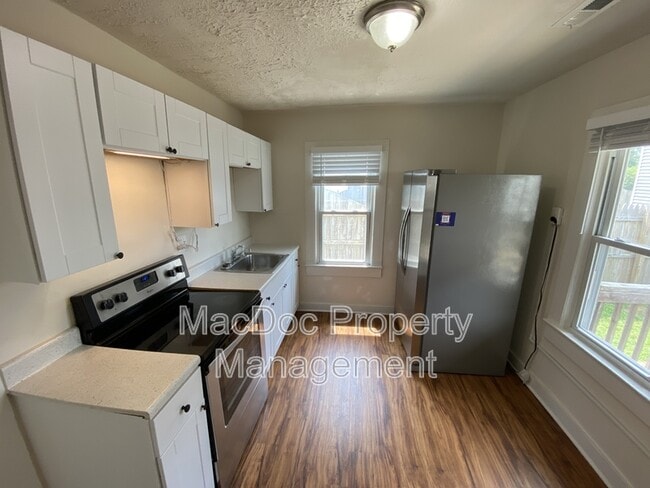 Foto del edificio - 318 3rd St