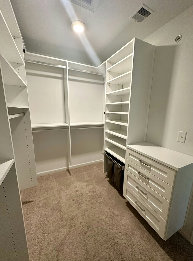 Building Photo - 1431 Ruth Way