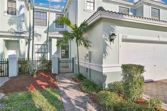 Building Photo - 14760 Pinnacle Pl