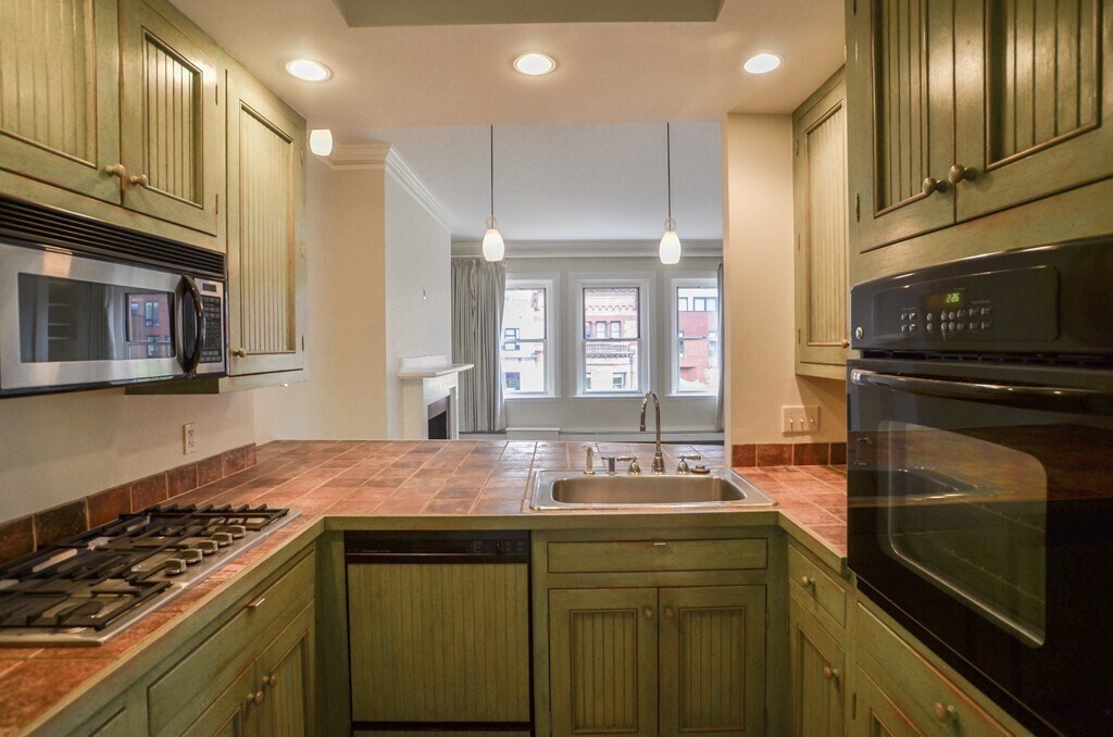 Foto principal - 180 Newbury St