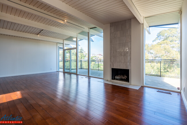 Building Photo - 1180 Millbrae Ave