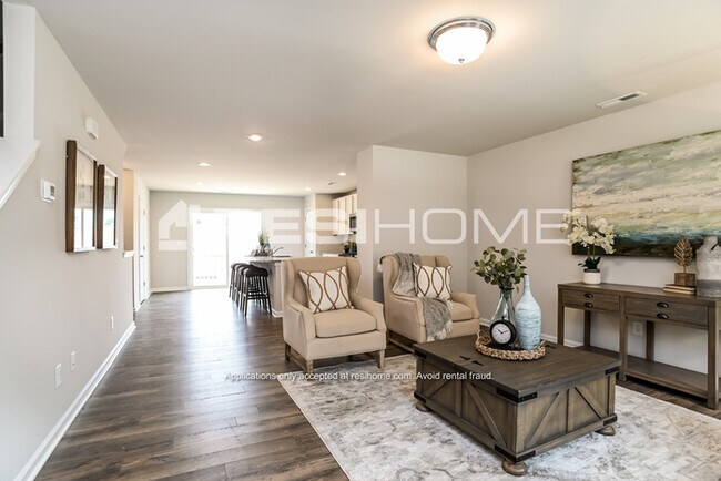 Foto del edificio - 8396 Waxhaw Hwy