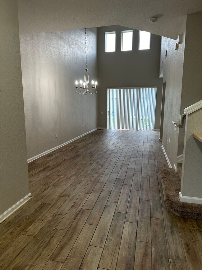 Foto del edificio - Well maintained townhouse in Spring Isle