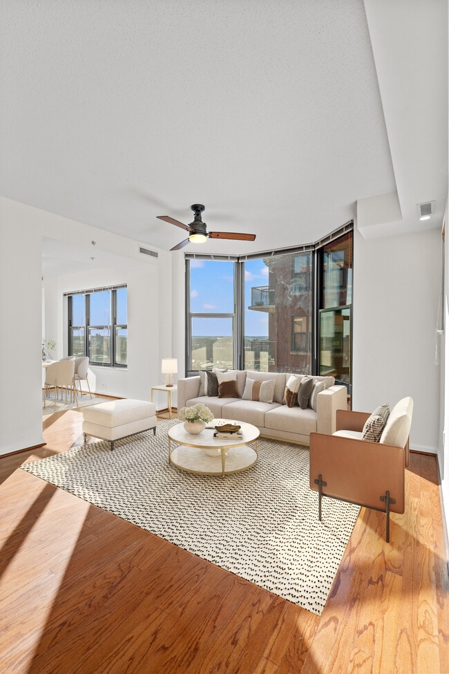 Living Room - 1390 Kenyon St NW