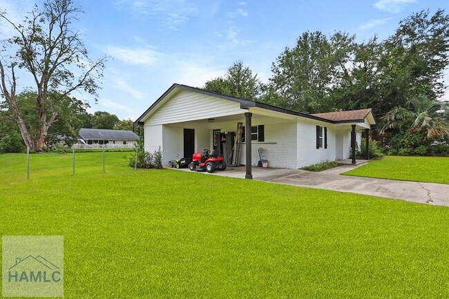 Building Photo - 1106 Ricade Dr