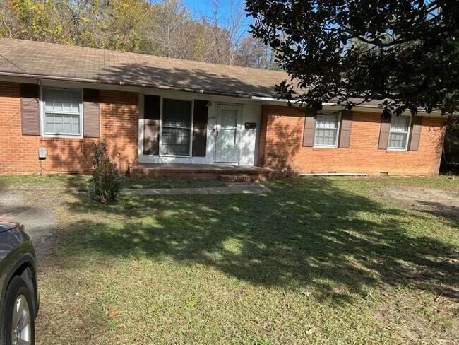 Foto del edificio - 2336 Lake Ave