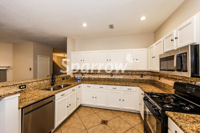 Building Photo - 4804 Sleepy Ridge Circle