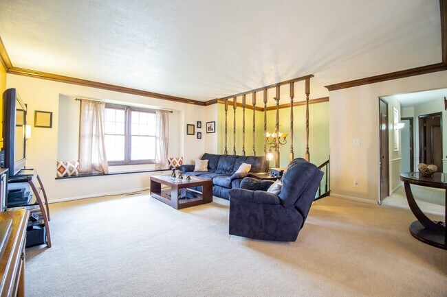 Foto del edificio - 2207 Pleasant St