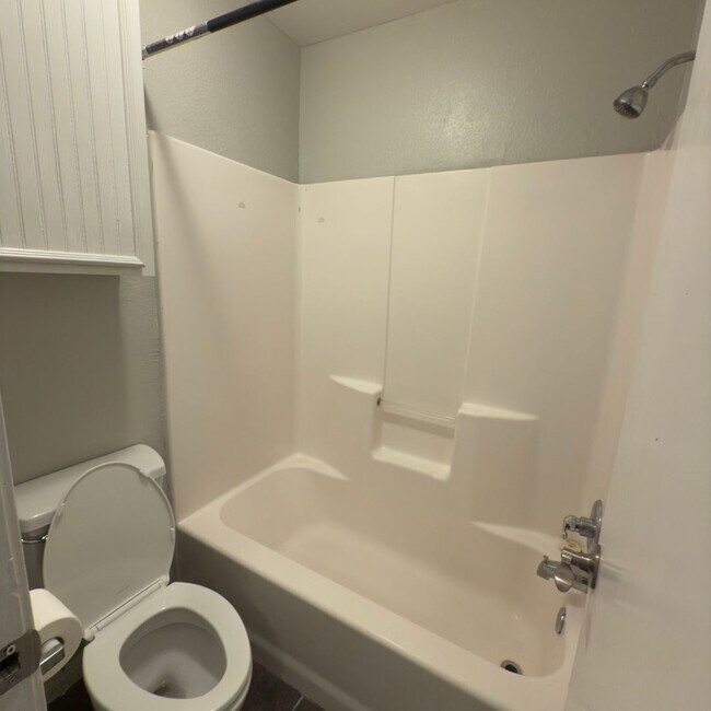 Foto del edificio - $500 Off 1st Full Month!* All Utilities In...