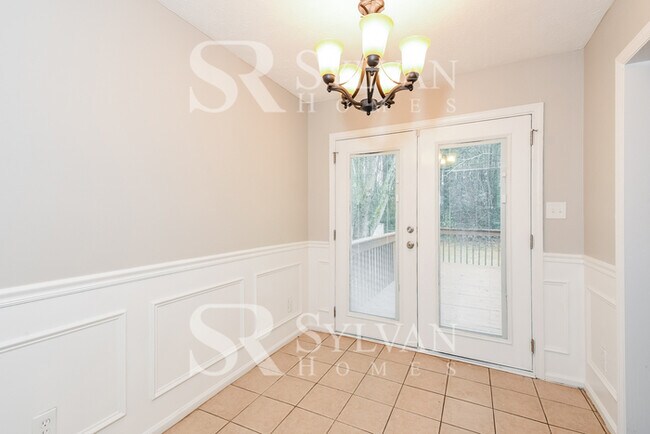 Foto del edificio - Beautiful 4BR 2BA Home