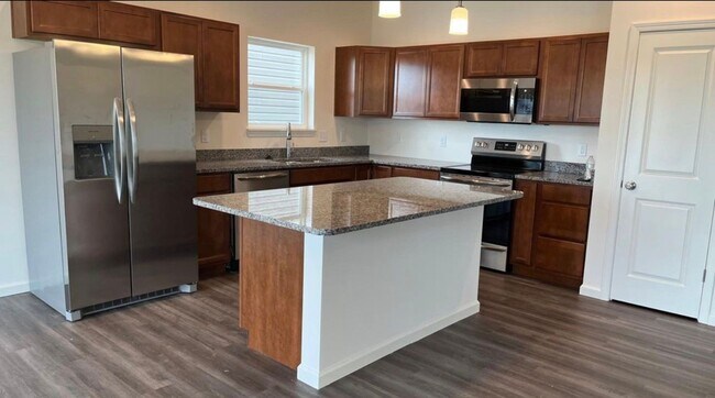 Foto del edificio - East Side - Newer Ranch Style House