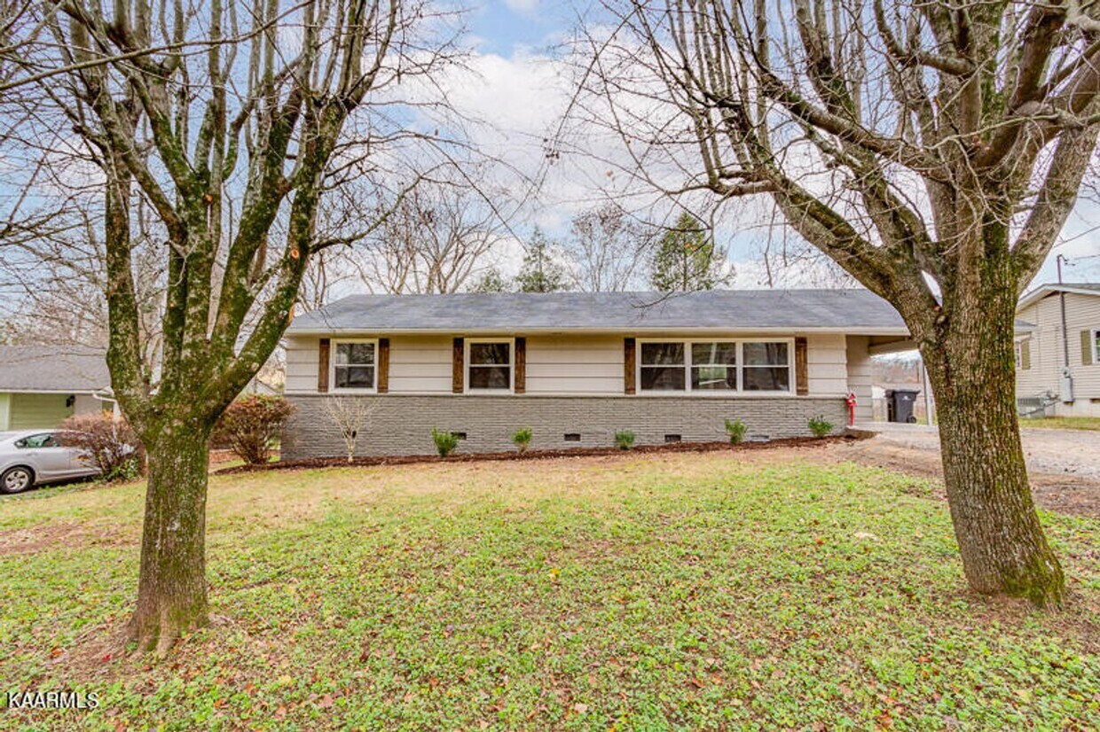 Primary Photo - Charming 3BR/2BA house