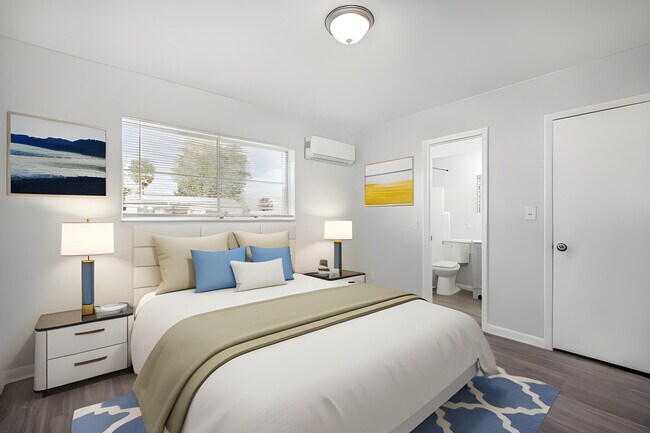 Building Photo - 115 Seminole Ave W