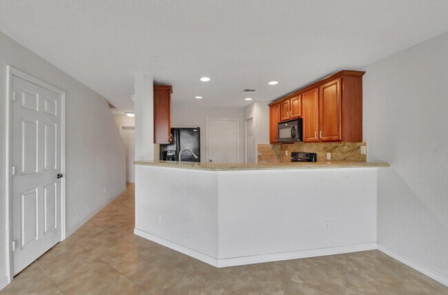 Building Photo - 22201 Majestic Woods Way