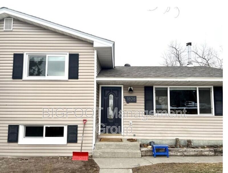 Foto principal - 1828 Choteau St