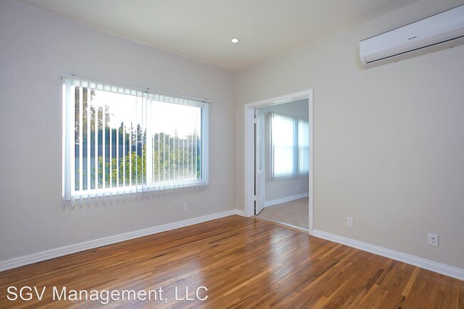 Building Photo - 211 S El Molino Ave