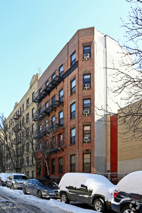 Primary Photo - Fania Gersham Apts