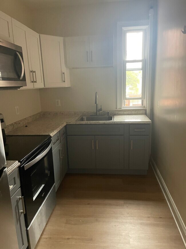 Foto del edificio - 1818 Vernon St NW