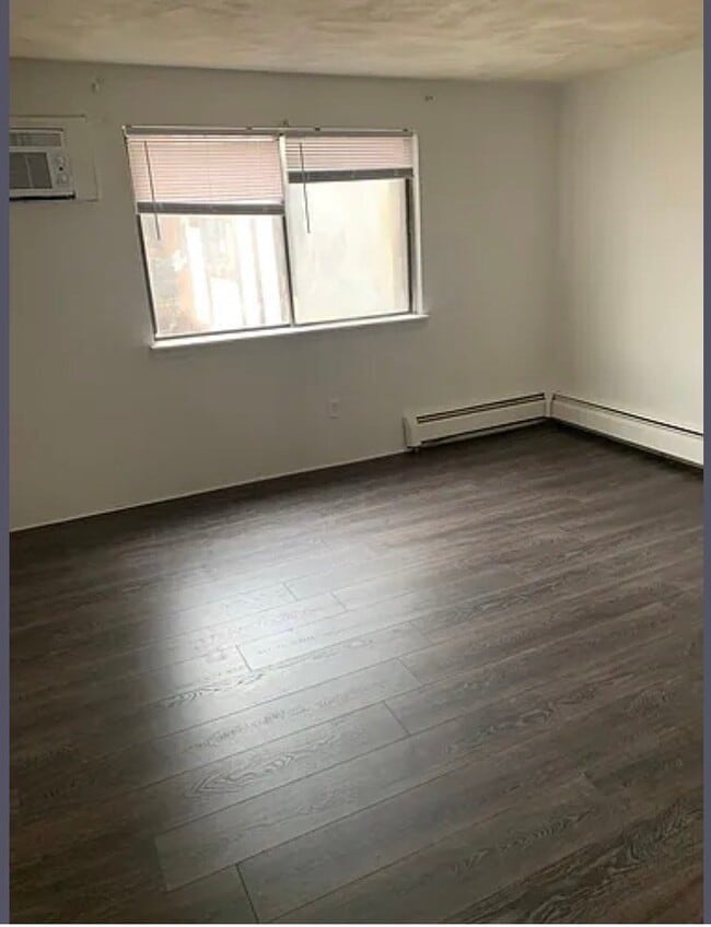 Foto del edificio - 121 Whipple St