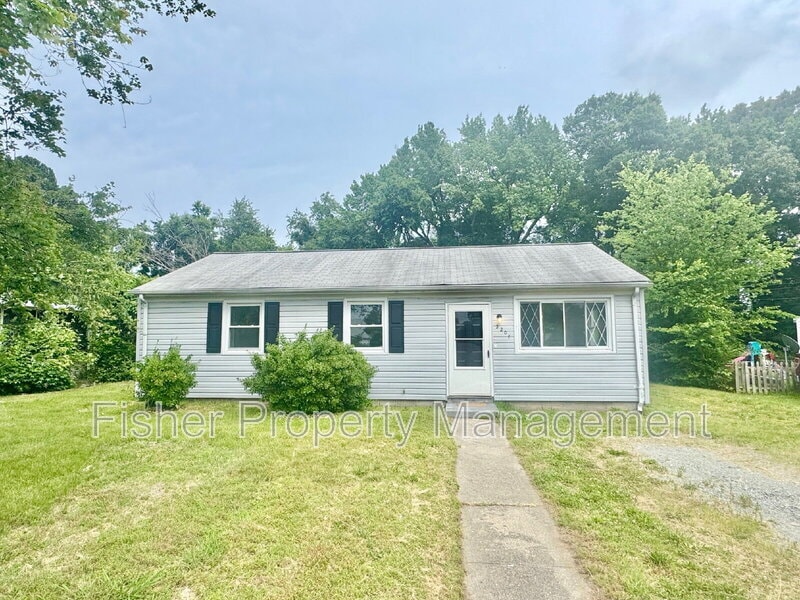 Primary Photo - 2207 Beck Dr