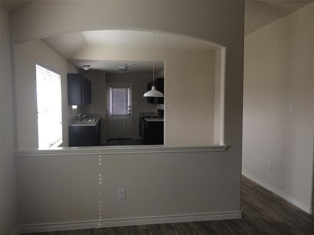 Foto del edificio - 4101 Summersweet Ln