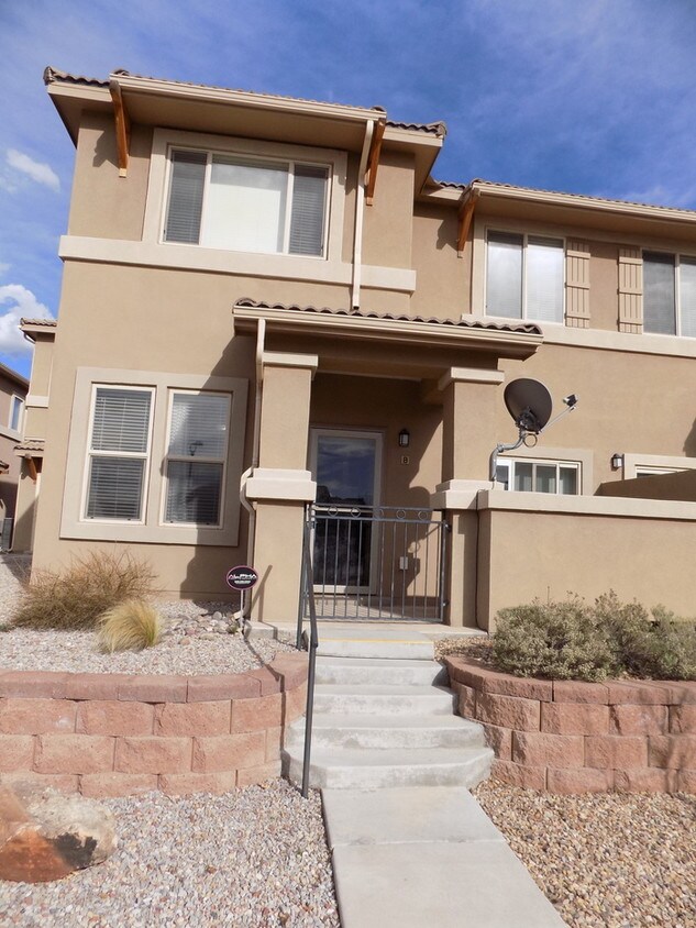 11024 Fort Point Ln NE, Albuquerque, NM 87123 Townhome Rentals in