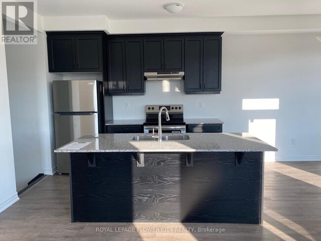 Building Photo - 210 Histand Trl