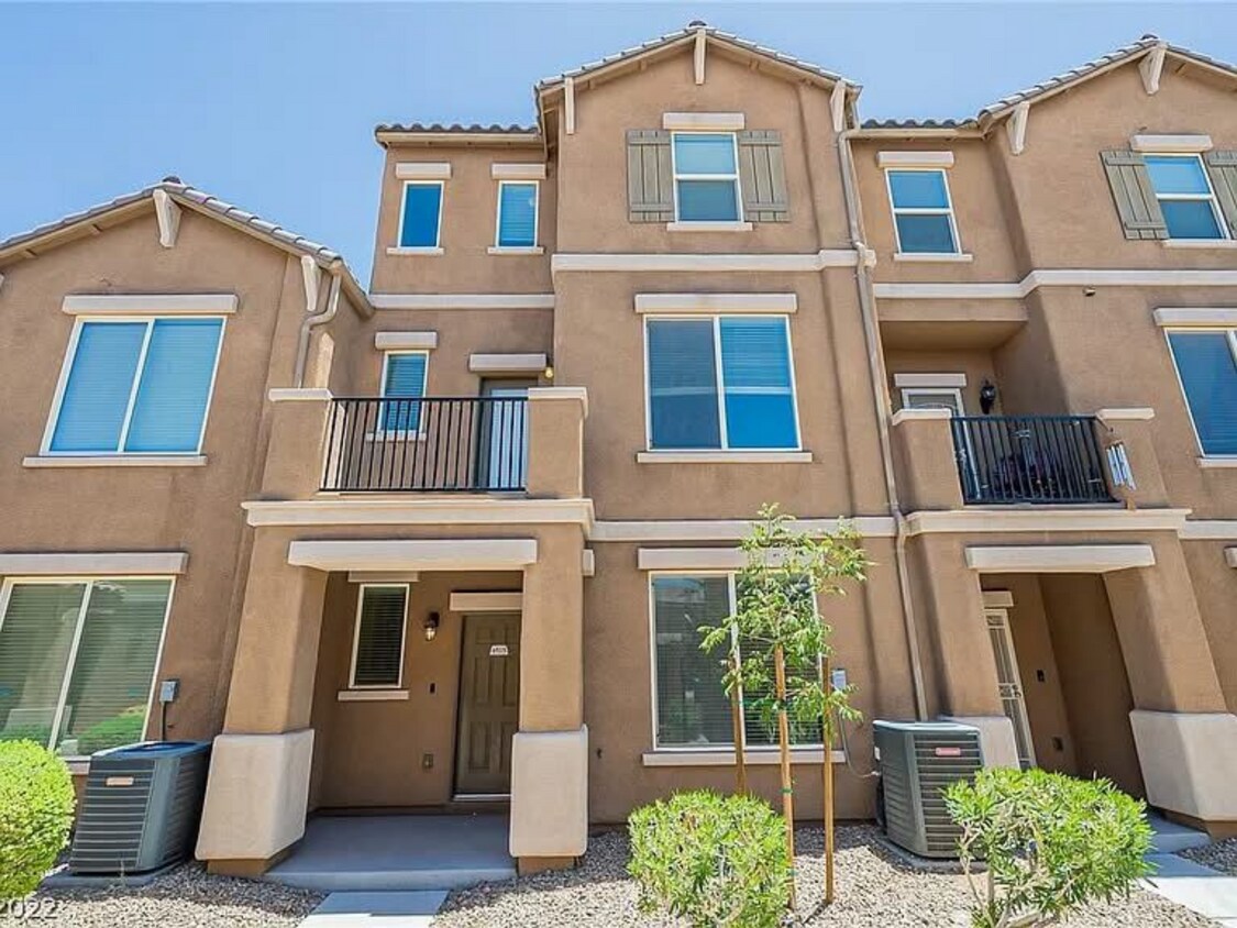 Foto principal - 4511 Townwall St