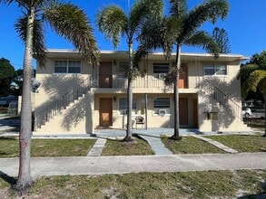 Building Photo - 800 Douglass Ave