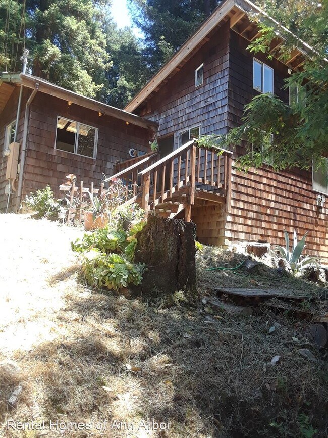 Building Photo - 2 br, 2 bath House - 11600 Lake Blvd