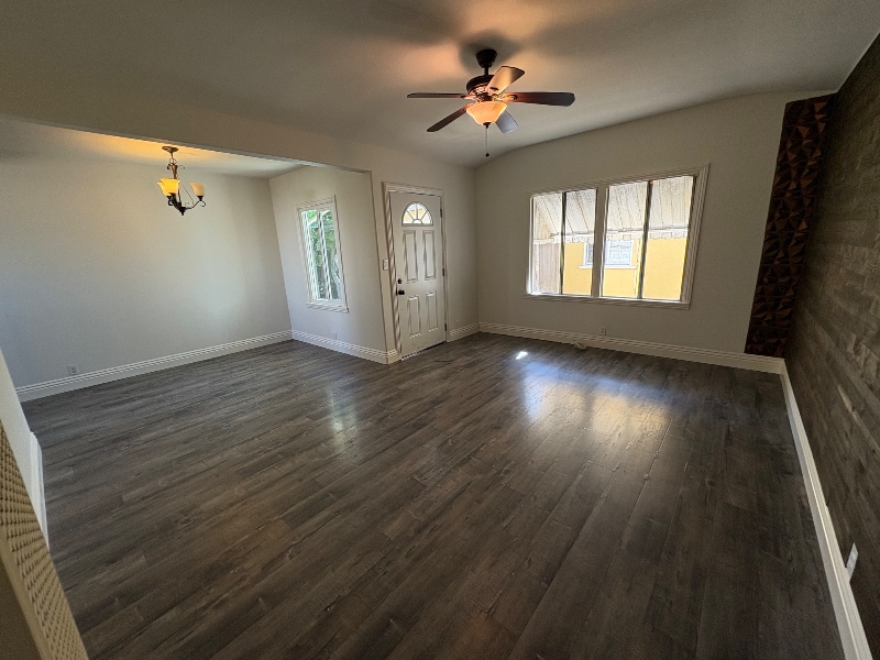 Photo - 3747 W 115th St (Hawthorne, CA)