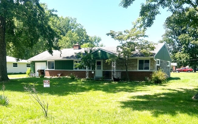 Photo - 5675 W Day Cir (Milford, OH) House