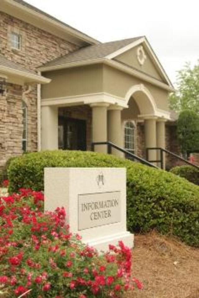 Marquis at Carmel Commons Rentals Charlotte, NC