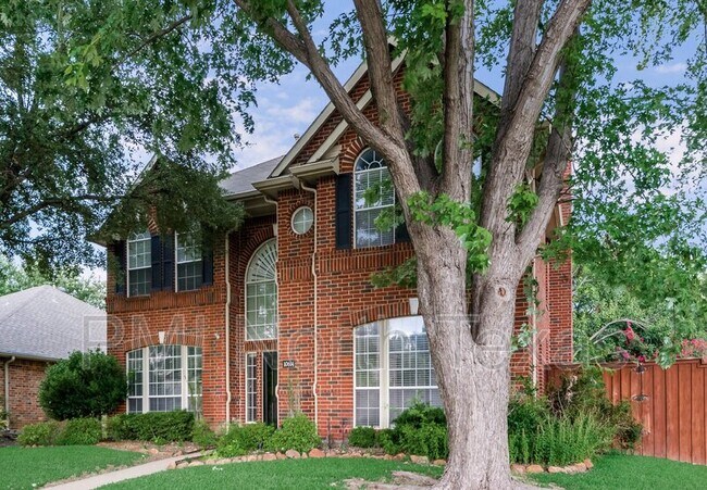 Building Photo - 10614 Memphis Dr