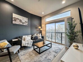 Building Photo - 2908 Indiana St