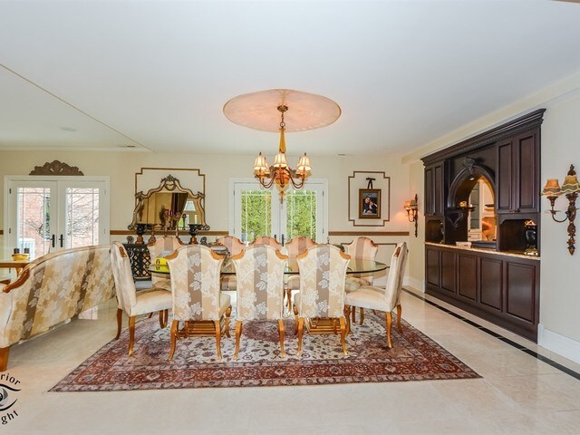 Foto del edificio - 6635 N Longmeadow Ave
