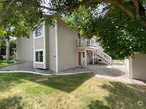 Building Photo - 519 S 15th Ave