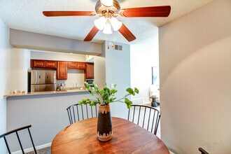 University Villa Apartments - 8