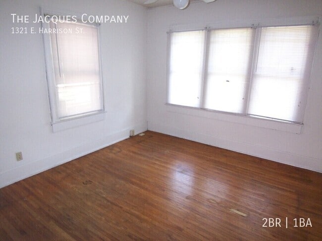 Building Photo - 1321 E Harrison St