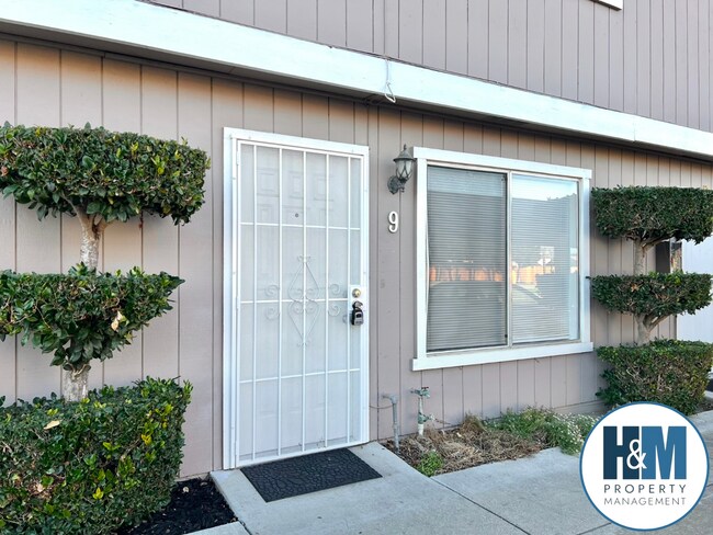 Hollister CA Condos for Rent